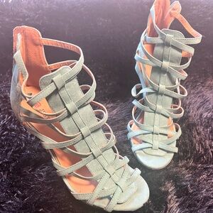 Size 7.5 Teal Heels